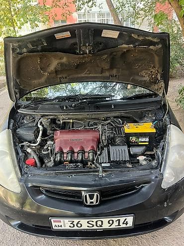 forester 2004: Honda Fit: 2002 г., 1.3 л, Автомат, Бензин, Хэтчбэк — 7