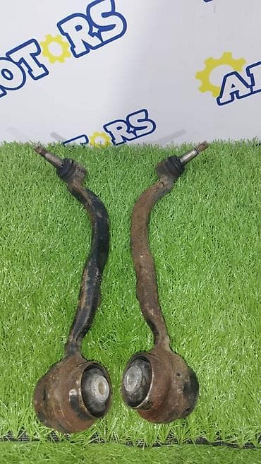 ls 300: Комплект рычагов Lexus Б/у, Оригинал — 1