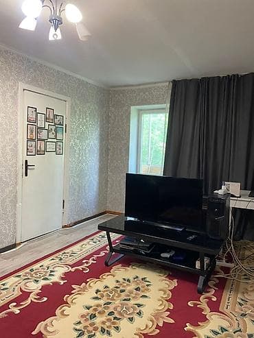квартира для двоих: 2 комнаты, 42 м², Хрущевка, 2 этаж, Косметический ремонт — 2