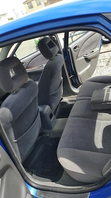 ford focus 2002: Toyota Avensis: 1998 г., 1.8 л, Механика, Бензин — 10