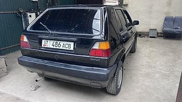 Volkswagen Golf: 1988 г., 1.8 л, Механика, Бензин, Хэтчбэк — 3