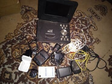 компьютер клуб: Отдам всё за 300с. Большенство из них рабочие — 1