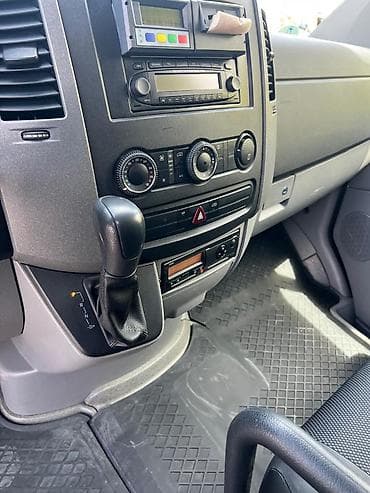 женезис авто: Mercedes-Benz Спринтер: 2010 г., 2.7 л, Автомат, Дизель, Бус — 7