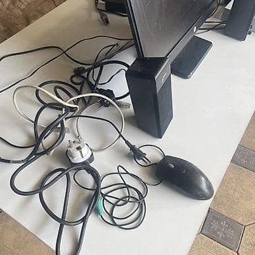 Комплект офисной мебели, цвет - Черный