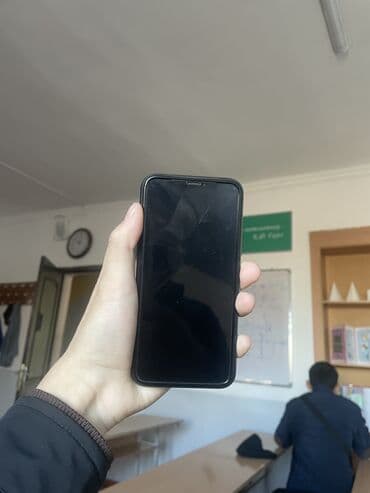 iphone 11 про цена бу: IPhone 11 Pro, Б/у, 256 ГБ, Черный, Зарядное устройство, Защитное стекло, Чехол, 72 % — 1