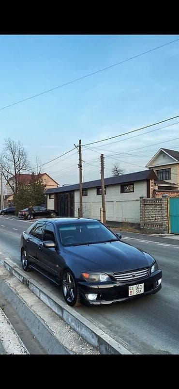 Lexus IS: 2003 г., 2 л, Автомат, Бензин, Седан