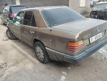 mazda 323 авто: Mercedes-Benz W124: 1989 г., 2.3 л, Механика, Бензин, Седан — 7