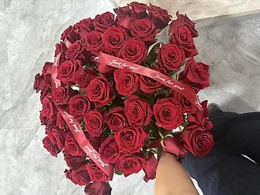 сколько стоит 101 роза в кыргызстане: Большой авторский букет из красных роз. Получено 27.04 ночью 23:00 — 2