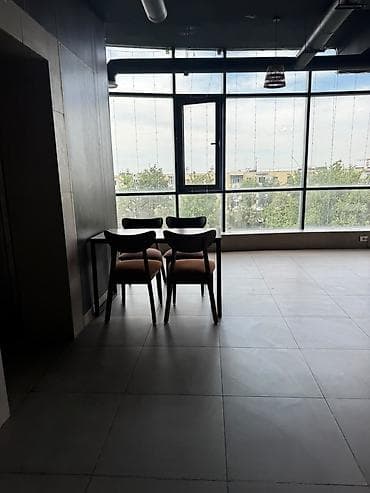 live bar: 4 комнаты, 280 м², Восток-5 мкр — 9