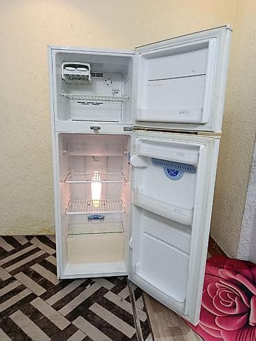 черный холодильник: Холодильник LG, Б/у, Двухкамерный, No frost, 60 * 170 * 60 — 6