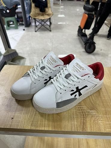 кеды lacoste: Мужские кроссовки, 40, 41, 42, Новый, цвет - Белый, Самовывоз, Бесплатная доставка — 1