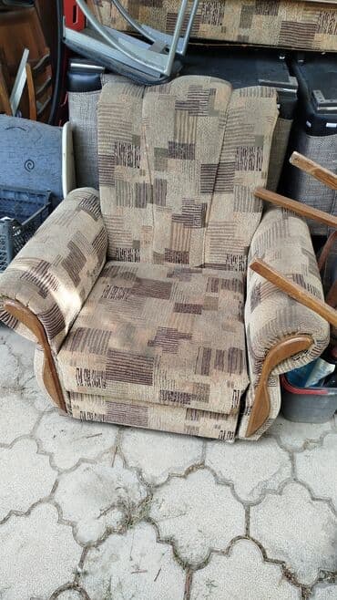 продаю мебель для салона красоты: Раскладной диван — 3