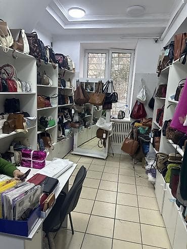 Манаса\Киевская Сдается часть магазина Площадь: 20м2 С ремонтом С