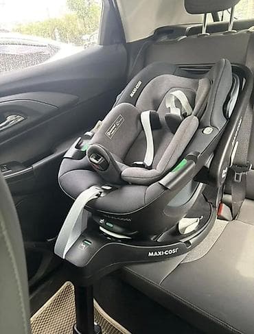 Автокресла: Детское автокресло-переноска Maxi-Cosi с базой Isofix - Категория — 2