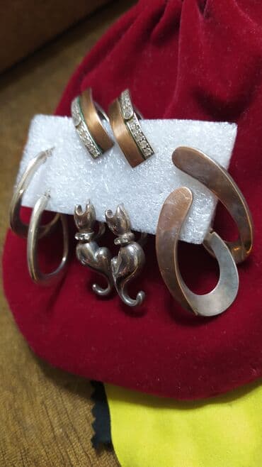 шикарное свадебное платье со шлейфом: Серебряные серьги, Проба 925, Жемчуг, Женские, Б/у — 5