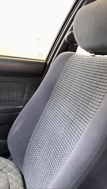 авто из дубая: Toyota Carina: 1996 г., 1.8 л, Механика, Бензин, Хэтчбэк — 4