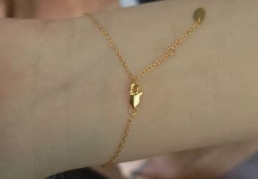 свадебное платья для беременных: Тоненький очень аккуратный, женственный браслет с буквой К размер — 2