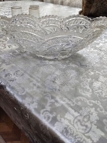 баня на ночь: Креманки 2 шт. по 150, ладья 300 хрусталь (, рюмки Богемия 4 шт — 2