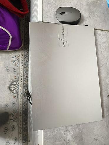 чехол нот 7: ASUS VivoBook 15 (серия X/М15) — тонкий ноутбук в серебристом корпусе — 3