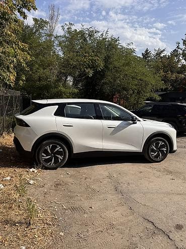 электромоил: Changan Qiyuan Q05: 2026 г., Электромобиль — 3