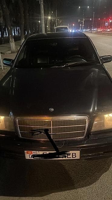 audi q3: Mercedes-Benz C-Class: 1996 г., 2 л, Механика, Бензин, Седан — 2