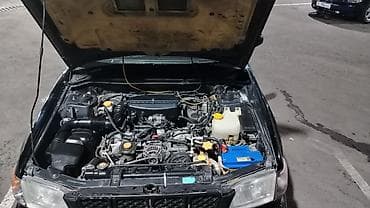 Subaru Forester: 1999 г., 2 л, Автомат, Бензин, Универсал