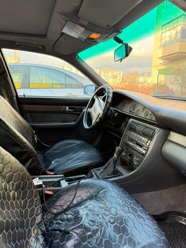 дом на кол: Audi A6: 1996 г., 1.8 л, Механика, Бензиновая, Седан — 8