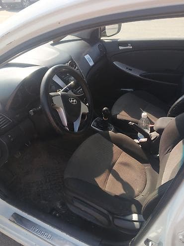 rx 6700xt: Hyundai Solaris: 2012 г., 1.6 л, Механика, Бензин, Седан — 5