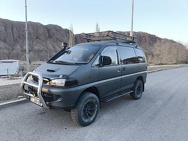 клиренса: Mitsubishi Delica: 1995 г., 2.8 л, Автомат, Дизель, Минивэн — 3