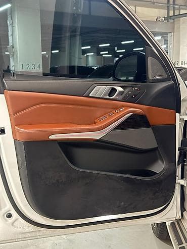 ом 642: BMW X7: 2020 г., 3 л, Автомат, Бензин, Внедорожник — 9