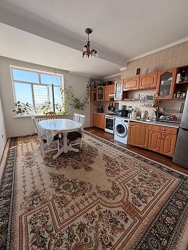 Квартиры: 3 комнаты, 80 м², 7 мкр Элитка, 7 этаж — 1