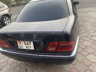 Mercedes-Benz E-Class: 1998 г., 0.2 л, Механика, Бензин, Седан