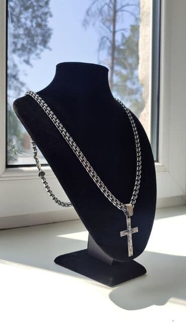 продаю золотую цепочку: Цепь "Бисмарк" Серебро 925°проба Ручная работа Вес 68 гр Длина 65 — 4