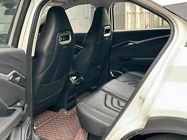 Унаа сатуу: JMEV : 2021 г., 0.1 - engine capacity л, Автомат, Электромобиль, Кроссовер — 8