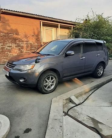 Mitsubishi Outlander: 2005 г., 2.4 л, Вариатор, Бензин, Кроссовер