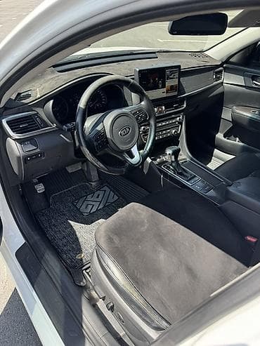 Продажа авто: Kia K5: 2017 г., 2 л, Автомат, Газ, Седан — 9