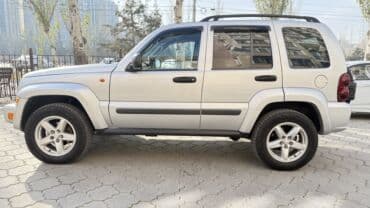 купить авто с пробегом от хозяина: Jeep Cherokee: 2007 г., 3.7 л, Автомат, Газ, Внедорожник — 2