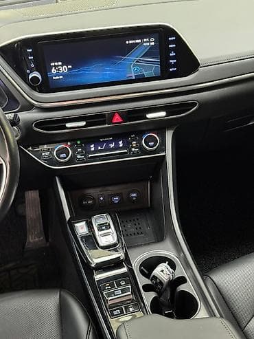 саренто продажа: Hyundai Sonata: 2022 г., 2 л, Автомат, Гибрид, Седан — 8
