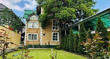 домики с бассейном бишкек: Продаю добротный 3-х уровневый особняк в Рабочем городке — 1