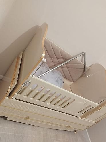 детский койнок: Балдар үчүн трансформер керебет, Жаңы, Башка түрү, түсү - Саргыч боз — 2