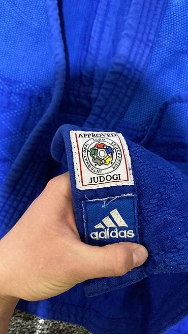 дзюдоги: Кимоно (дзюдоги) Adidas синего цвета На рост 170,покупал за 7000 2 — 3