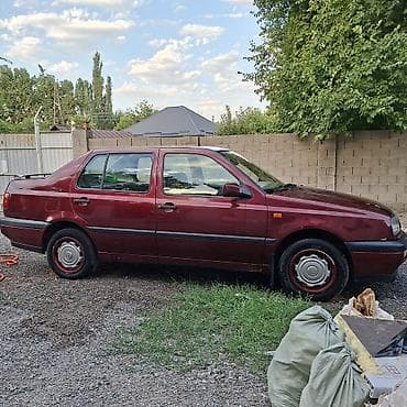 вента бампер: Volkswagen Vento: 1992 г., 1.8 л, Автомат, Бензин, Седан — 5