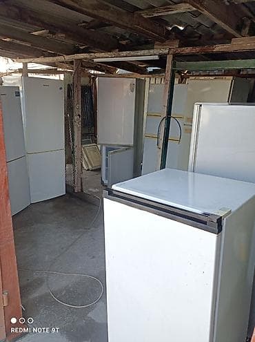 мальенкий холодильник: Холодильник Samsung, Двухкамерный — 1