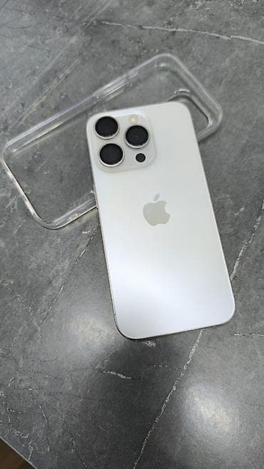 galaxy a02: IPhone 15 Pro, Б/у, 256 ГБ, Белый, Чехол, 81 % — 2