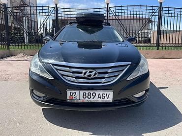 kia carnival: Hyundai Sonata: 2011 г., 0.2 л, Автомат, Газ, Седан — 2