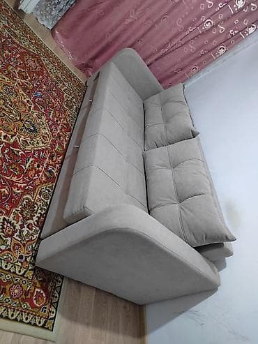 Прямой диван-кровать