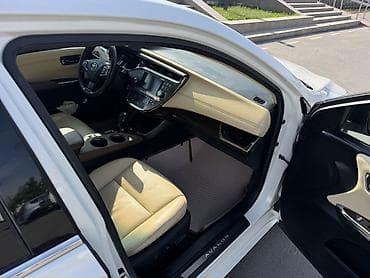 приус 2013: Toyota Avalon: 2013 г., 2.5 л, Вариатор, Гибрид, Седан — 7
