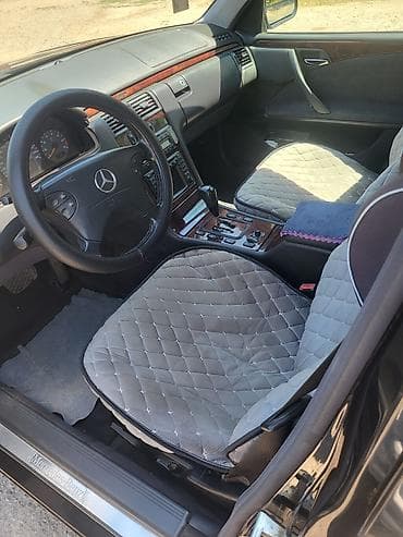 тойота секвойя 1: Mercedes-Benz E-Class: 2001 г., 2.6 л, Автомат, Бензин, Седан — 10