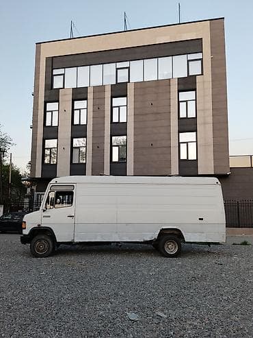 mercedesbenz 814 кабина: Легкий грузовик, Mercedes-Benz, Стандарт, 3 т, Б/у — 3