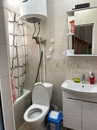 сдаю дом долгосрочно без хозяина: Просторный дом с отдельными комнатами и качественной отделкой. - — 6